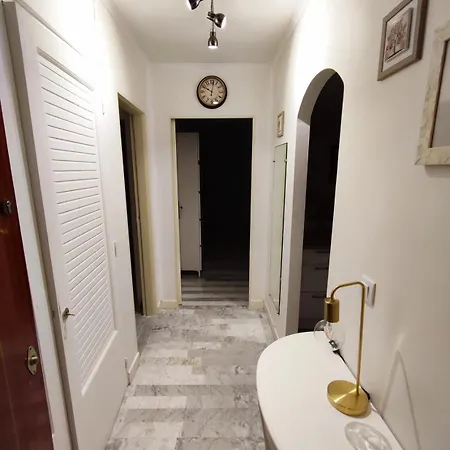 公寓 Apartment Elegance With Swimming Pool In Residence *