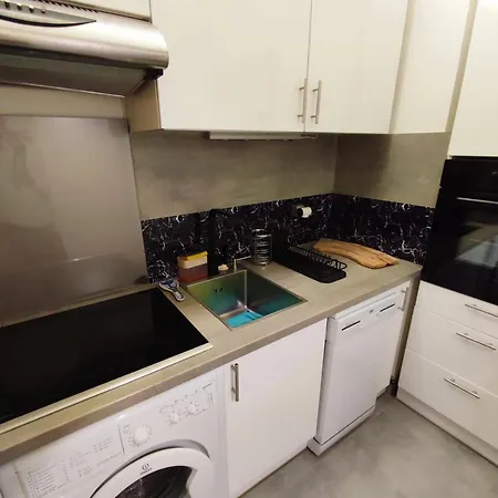 Apartment Elegance With Swimming Pool In Residence 昂蒂布