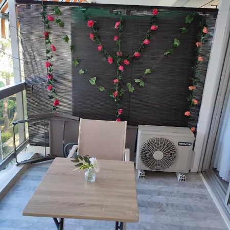 公寓 Apartment Elegance With Swimming Pool In Residence *